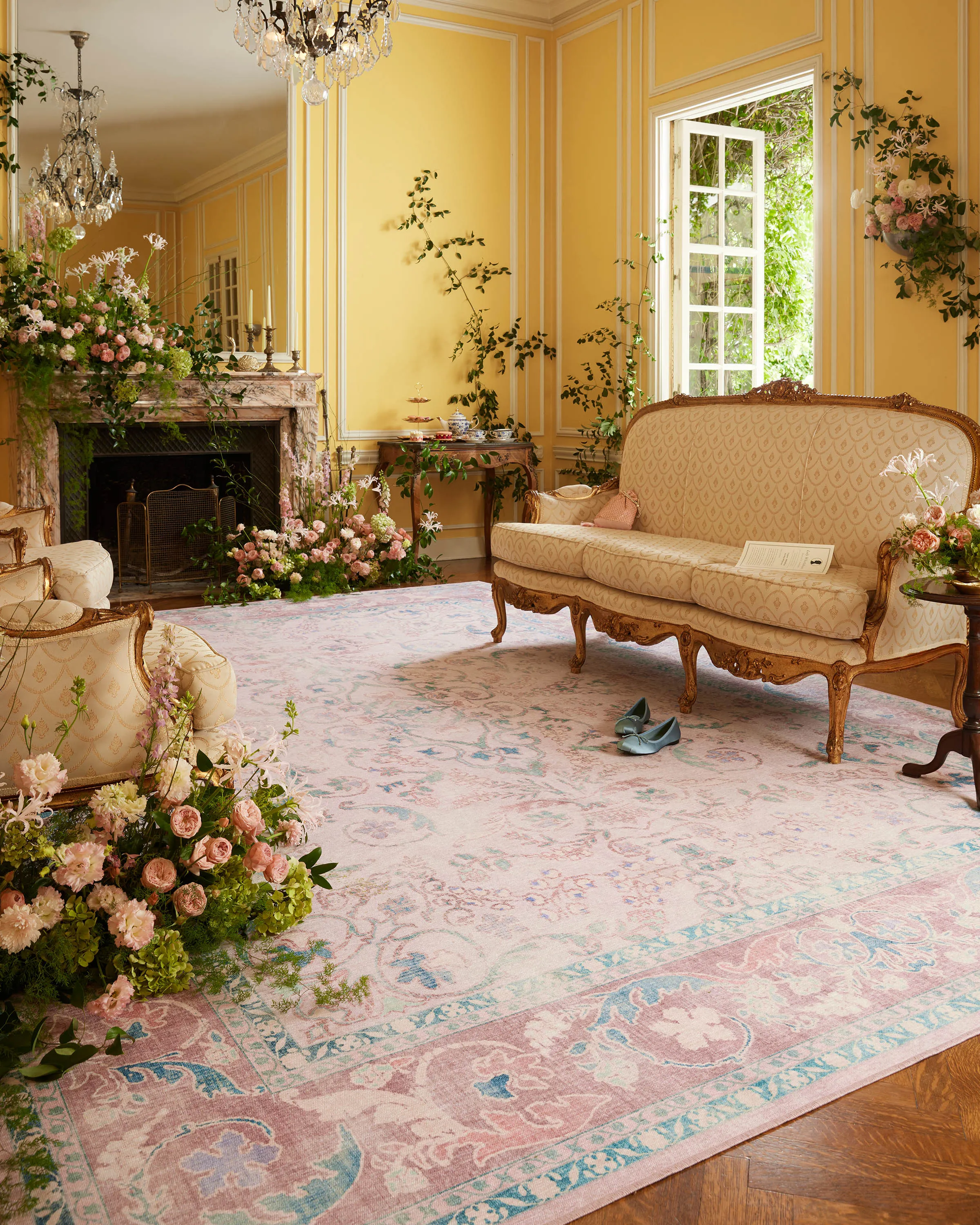 Bridgerton Fit For A Queen Soft Rose Rug